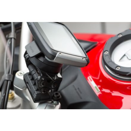 SW-MOTECH-HANDLEBAR-GPS-MOUNT