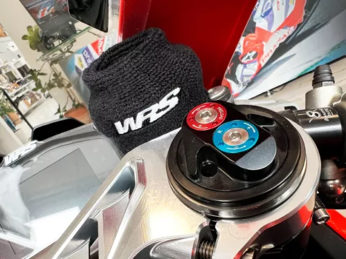 Protecție rezervor lichid de frână WRS negru ME001