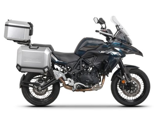 Set complet de cutii de aluminiu SHAD TERRA, 37L cutie centrala si 36L / 47L cutii laterale, incluzand set de montaj si placa SHAD Benelli TRK 502 X 2022 -
