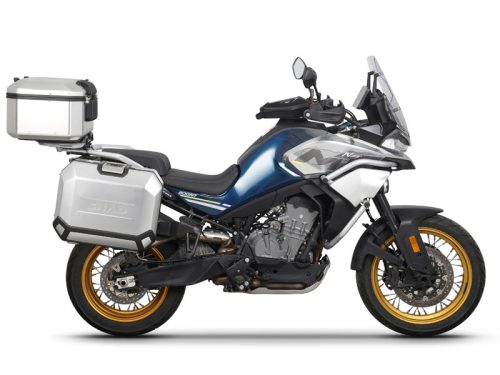 Set complet de cutii de aluminiu SHAD TERRA, 37L cutie centrala si 36L / 47L cutii laterale, incluzand set de montaj si placa SHAD CF Moto 800MT