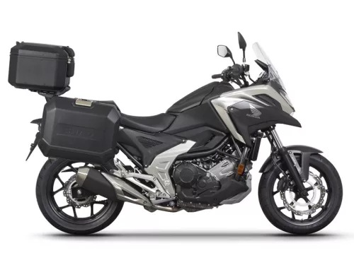 Set complet de cutii de aluminiu SHAD TERRA NEGRU, 48L cutie centrala si 36L / 36L cutii laterale, incluzand kit de montaj si placa SHAD HONDA NC 750 X 2021-