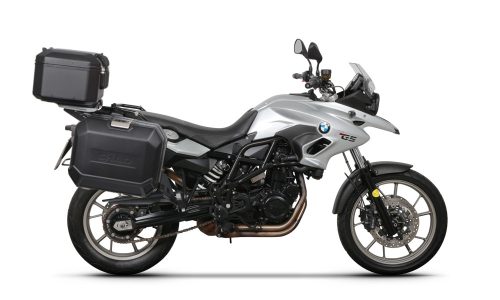 Complete set of SHAD TERRA TR40 adventure saddlebags and SHAD TERRA BLACK aluminium 48L topcase, including mounting kit SHAD BMW F 650 GS/ F 700 GS/ F 800 GS