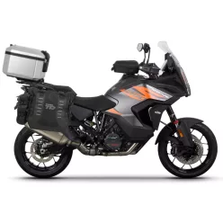   Complete set of SHAD TERRA TR40 adventure saddlebags and SHAD TERRA aluminium 48L topcase, including mounting kit SHAD KTM Super Adventure 1290 (R, S)