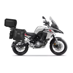   Set of SHAD TERRA TR40 adventure saddlebags and SHAD TERRA aluminium top case TR55 PURE BLACK, including mounting kit SHAD BENELLI TRK 502X