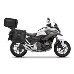   Set of SHAD TERRA TR40 adventure saddlebags and SHAD TERRA aluminium top case TR55 PURE BLACK, including mounting kit SHAD HONDA NC750X
