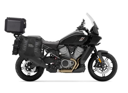 Set of SHAD TERRA TR40 adventure saddlebags and SHAD TERRA aluminium top case TR55 PURE BLACK, including mounting kit SHAD HARLEY 1250 PAN AMERICA