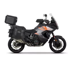   Set of SHAD TERRA TR40 adventure saddlebags and SHAD TERRA aluminium top case TR55 PURE BLACK, including mounting kit SHAD KTM 1200 SUPER ADVENTURE S/R