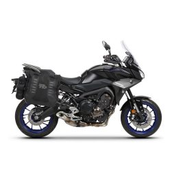   Complete set of SHAD TERRA TR40 adventure saddlebags, including mounting kit SHAD YAMAHA MT-09 Tracer / Tracer 900