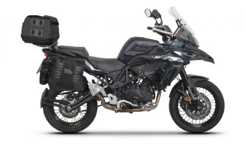Set of SHAD TERRA TR40 adventure saddlebags and SHAD TERRA rear bag TR50, including mounting kit SHAD BENELLI TRK 502X