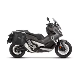   Set genți laterale Adventure SHAD TERRA TR40, incluzand kitul de montaj SHAD HONDA X-ADV 750