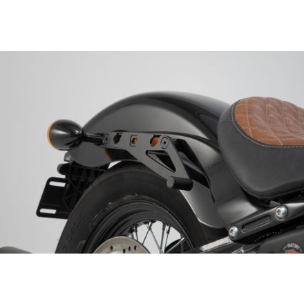 SW-MOTECH-SLH-SIDE-CARRIER-RIGHT-Harley-Davidson-Street-Bob--Slim--Standard