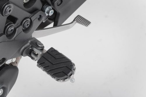 SW-MOTECH-FOOTREST-KIT-ION