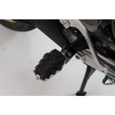 SW-MOTECH-FOOTREST-KIT-EVO