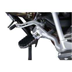 SW-MOTECH-FOOTREST-KIT-ION