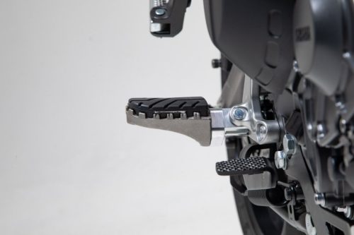 SW-MOTECH-ION-FOOTREST-KIT