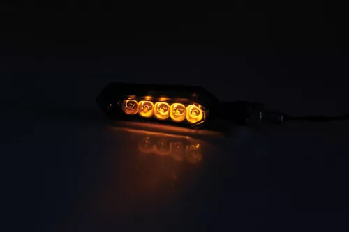 Semnalizator Highsider Sora LED secvențial, corp negru, dispersor fumuriu, față și spate (pereche)