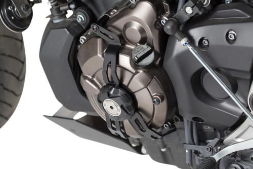 SW-MOTECH-ALTERNATOR-COVER-GUARD-BLACK-Yamaha-MT-07---Tracer--XSR700