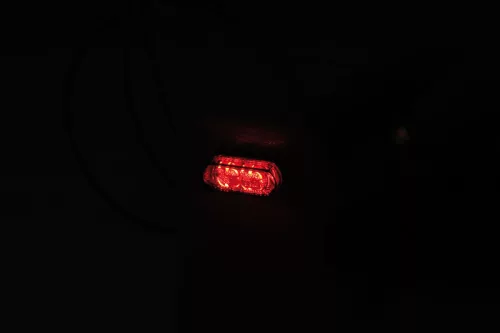 Stop Highsider Modul-1 Pro LED cu semnalizare 3 în 1, dispersor fumuriu, spate (pereche)