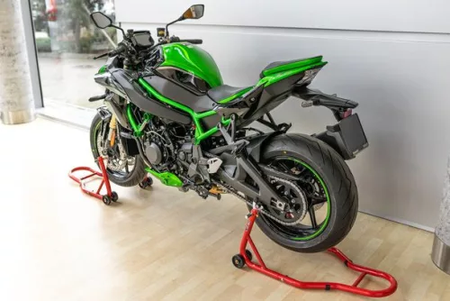 Stand Moto Spate Parzini Strada cu Prindere Tip V, Universal, Roșu