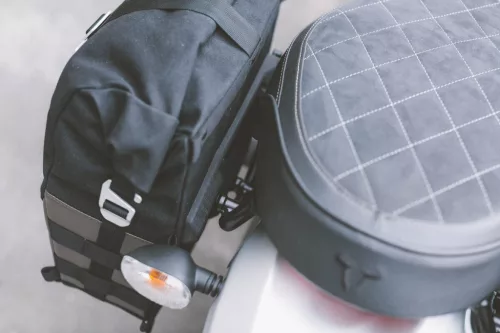 SW-MOTECH-SIDEBAG-LEGEND-LC2-L