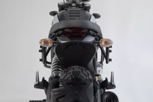 SW-MOTECH-Legend-Gear-side-bag-system-LC--Ducati-Scrambler-models--18--