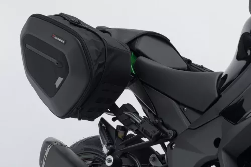 SW-MOTECH-PRO-BLAZE-H-SADDLEBAG-SET