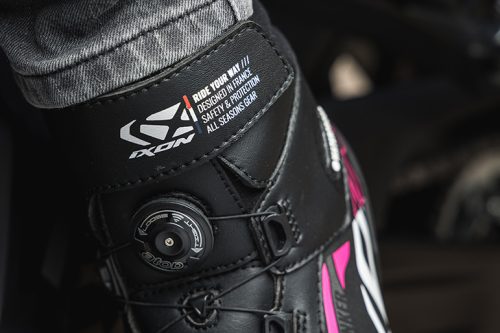 Ghete Roadster dama Ixon Ranker WP LS negru/alb/fuchsia