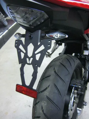 Suport număr V Parts negru Honda Cb500x C8-SPH004