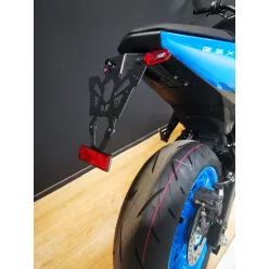 Suport număr V Parts C8-SPS008