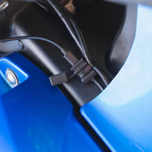 OXFORD - USB Type C 3.0 AMP CHARGING KIT - Easy installation with cable tie